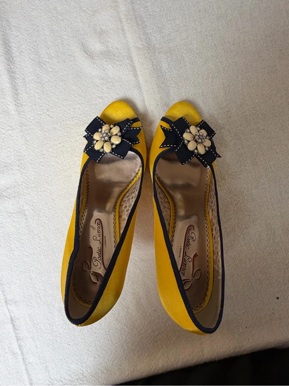4/$20 Poetic License Yellow Satin Peep-Toe Heels w/ Black Trim and Floral Jewel